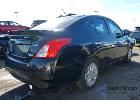 2015 Nissan Versa 1.6 Sv z USA, uszkodzony, nr VIN 3N1CN7AP7FL897268